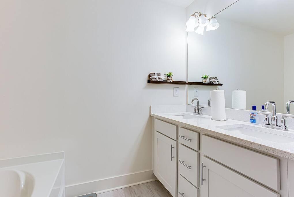 Apartamento 2022 Quiet Relaxing And Secure Town House Near Atlanta Redan Exterior foto